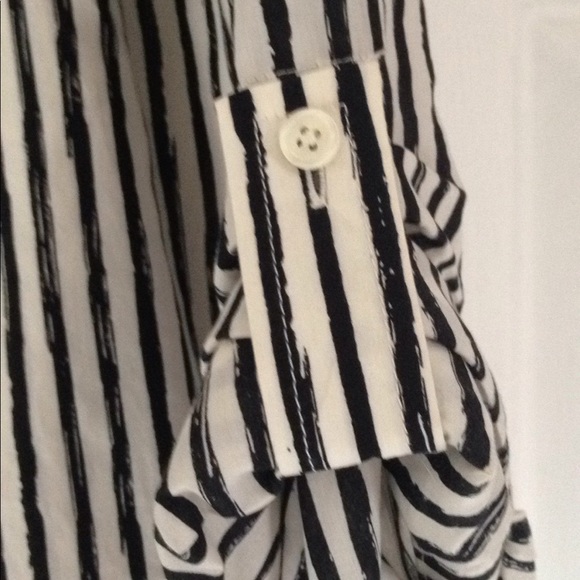 Blouse - Picture 3 of 4